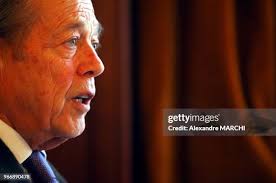 1,613 Wife Lorraine Stock Photos, High-Res Pictures, and Images