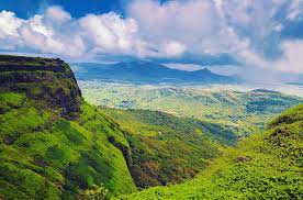 best travel agency in Maharashtra for ...