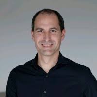 50+ perfiles de «Iban»