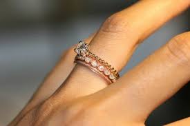 Very Unusual But Still Cute Ild Rock It Wedding Rings Rose Gold Rose Gold Wedding Bands Twisted Band Engagement Ring