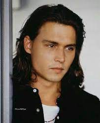 Johnny depp jung, johnny depp, netter kerl, johnny depp drucken, schauspieler, beliebter schauspieler, 2020, trend 2020, absturz, johnny depp, johnny depp. Johnny Depp Frisur Jung Manner Frisuren