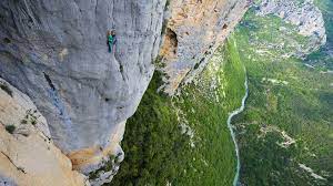 But sometimes do not call the mountains, but the office. 30 Climbing Hd Wallpapers Background Images