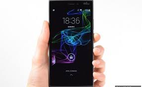 J'ai tenté à plusieurs reprises la procédure de téléchargement ça va jusqu'au bout mais quand on redemarre le wiko ça ne veut rien entendre. Wiko Highway Pure Ridge 4g Et Ridge Fab 4g La Mise A Jour Vers Android 5 0 Lollipop Arrive