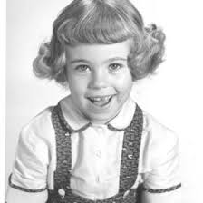 Joan Starr (rraccoon0)