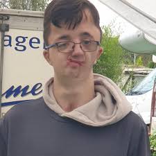 Fundraiser for Michaela Chastenier by Stefanie Mirbach : Luca Darius  Chastenier