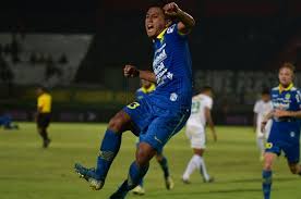 Febri haryadi merupakan asli jebolan diklat persib. Karena Syarat Dari Persib Febri Hariyadi Batal Gabung Sabah Fc Bolasport Com