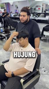 Burst Fade x Quiff: A Stylish Hair Transformation