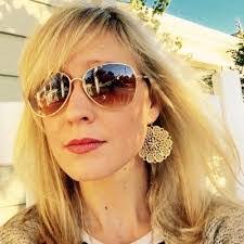 Jessica Ripp's Instagram, Twitter & Facebook