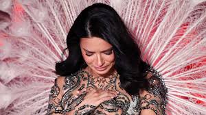 Adriana lima just walked in her last victoria's secret fashion show. Adriana Lima Says Bye To Victoria S Secret 2018 Walk Compilation 1999 2018 Youtube