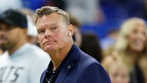 NFL news, live updates: Colts fire Chris Ballard; Eagles fall to Panthers in first game without Jalen Hurts; Titans nab first win of the season — Yahoo Sports