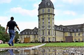 Das ib bildungszentrum karlsruhe besteht seit 1975. Studieren In Karlsruhe Technische Uni Mit Lebensart Baden Wurttemberg Stuttgarter Zeitung