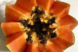 Die frucht ist reif, wenn die schale sich etwas weich anfühlt. Papaya Ist Die Frucht Des Jahres 2019 Fruchtportal