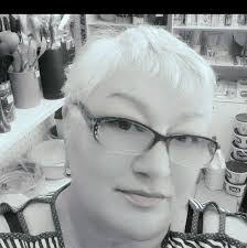 ⚡️ Умер Паша Техник. Рэперу было 40 лет «Царствие небесное. Запомню тебя  таким счастливым. Люблю», — написала бывшая жена Ева в своём  телеграм-канале. У неё остался шестилетний сын от Паши. В последние