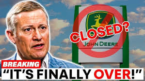 Scott Atwater's Instagram, Twitter & Facebook