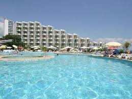 De asemenea, este o unitate de cazare ce functioneaza in regim all inclusive si isi intampina clientii. Pin On Albena Bulgaria