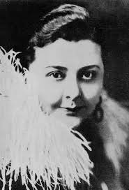 1970… Pod and Ian Bannister's band …. Actually Thomas Crapper 😊🎼🎼