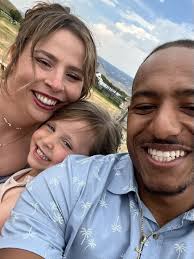 Rowena FitzGerald and Keith Milton's Wedding Website