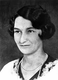 Women in the first three centuries of formal botany in southern Africa