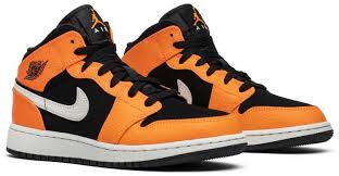 Goat Buy And Sell Authentic Sneakers In 2020 Air Jordans Orange Jordan Sneakers