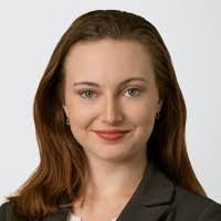 Robyn Broughton's Instagram, Twitter & Facebook