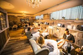10 Spas In Chicago To Escape The Hustle And Bustle Of The City Lounge nail spa is located in beavercreek, ohio close to farifield commons mall.
