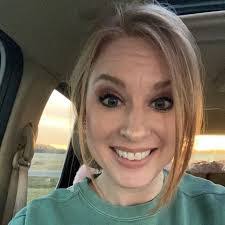 Kayla Otterson's Instagram, Twitter & Facebook