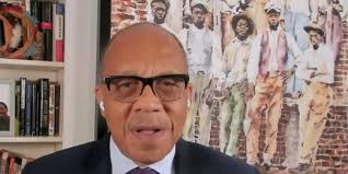 Brady Campaign's Kyleanne Hunter: "Unacceptable" for Trump to make gun  reform partisan