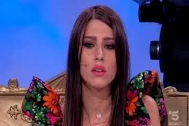 Sono passati quasi tre settimane da quando è finito il programma 'uomini e. Angela Nasti Ha Un Nuovo Fidanzato Scoppia Il Gossip
