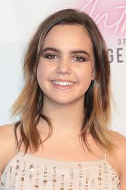 Bailee Madison's Hairstyles & Hair Colors