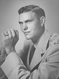 Gayle Wayne Cantrell, 89