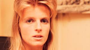 Inside Paul McCartney's Marriage To Linda Eastman