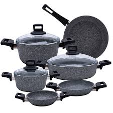 7 kata kadar daha dayanıklı yoğun ev tipi kullanımına uygun karaca silver stone bio granit setler diğer yanmaz yapışmaz tencere ve tavalara göre 7 kata kadar daha dayanıklıdır. Karaca Biogranit Premium Gray Mega 9 Parca Tencere Seti Karaca