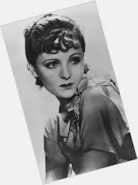 Marion Burns's Instagram, Twitter & Facebook