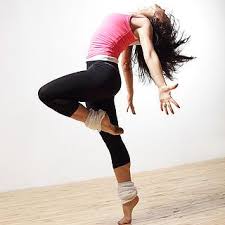 Make Your Day Better With This Morning Yoga Sequence Morning Yoga Sequences Yoga Sequences Fitness Advice