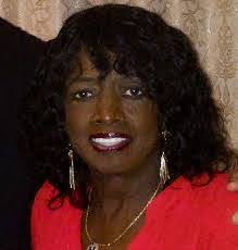 Rita Lahey's Instagram, Twitter & Facebook