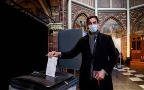 Thierry baudet, zelfverklaard 'belangrijkste intellectueel van nederland'. 87 Best Baudet Images On Pholder Forum Democratie Poldersocialisme And Tokkiefeesboek