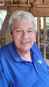 Bruce Farris's Instagram, Twitter & Facebook