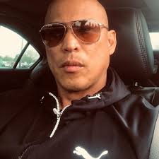 The fastest way to ruin my mood: 1. Slow Wi-Fi 📶 2. People chewing loud 😬  3. Unannounced visits 🚪 Drop yours 👇🏽 let's laugh together 😂