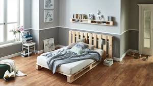 Atlantic Home Collection Palettenbett Aus Massiver Fichte Wahlweise Mit Matratze Online Kaufen Otto