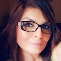 Roxanne Burrows's Instagram, Twitter & Facebook