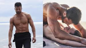 Exclusive: Simone Susinna surprises when talking about sex scenes in the  new film, “Desejo Proibido” and reveals trouble at sea; watch - Hugo Gloss  | MovieBloc