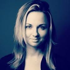 Kara Dake's Instagram, Twitter & Facebook