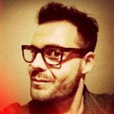 Cristóbal Moreno (@Geekztof)