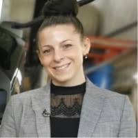 300+ "Payant" profiles