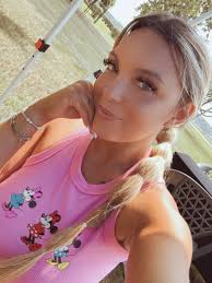 thankful & thriving 🤎