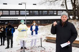 Følg pressekonferanse om koronasituasjonen i oslo her, sendingen starter klokken 14:00. Oslo Kommune Holder Pressekonferanse Om Nye Koronatiltak Dagsavisen