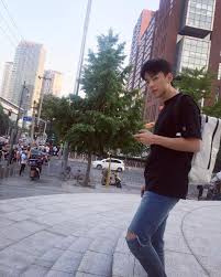 Explore tweets of 小舞酱 @wuuuuuucy on twitter. Eko6f9ozp4hfrm