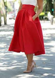 Maybe you would like to learn more about one of these? Invitadas Elegantes Y Con Falda Midi Atodoconfetti Faldas Elegantes Vestidos Y Faldas Moda Faldas