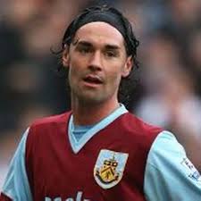 Bolton complete Chris Eagles, Tyrone Mears signings