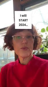 Heather Motsinger's Instagram, Twitter & Facebook